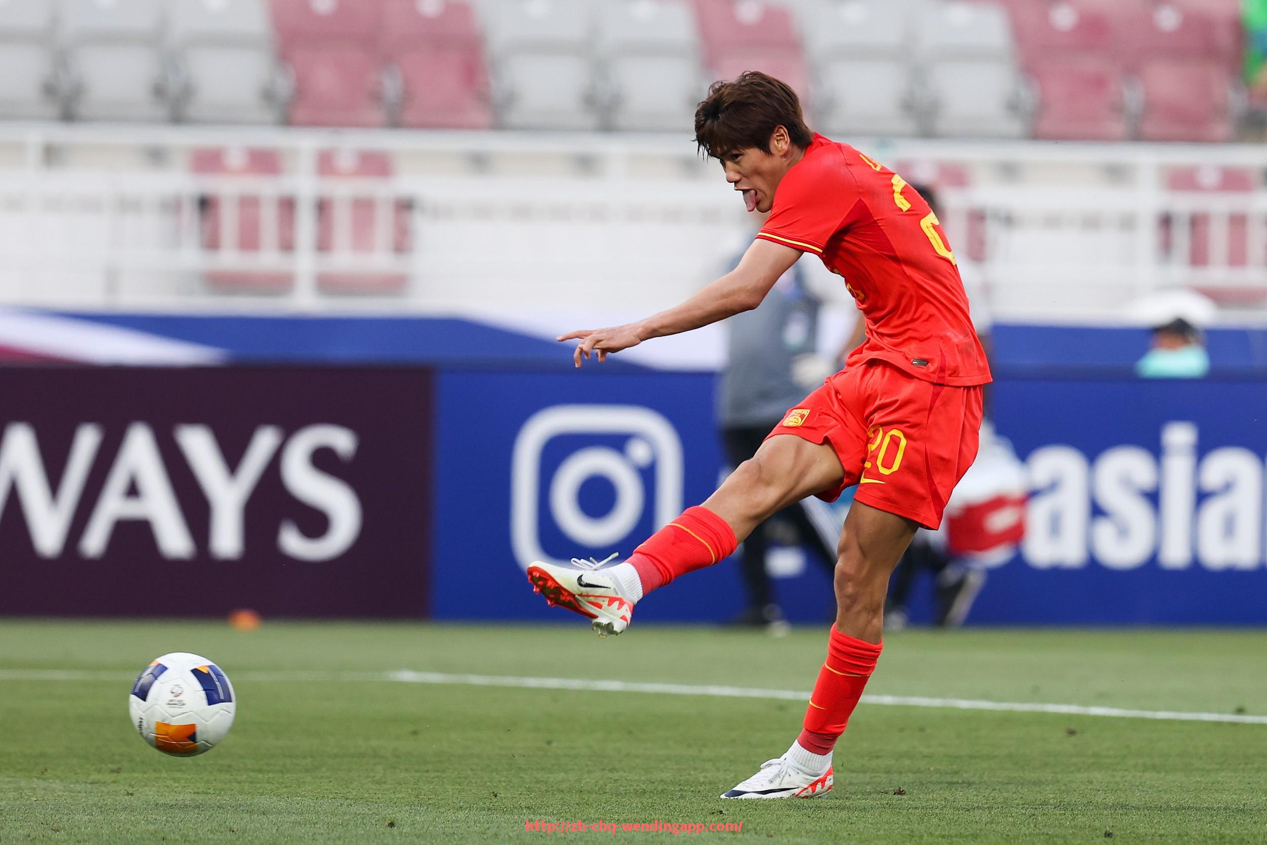 问鼎娱乐官网-法甲球队客场战绩分析:远征能否带来稳定表现?